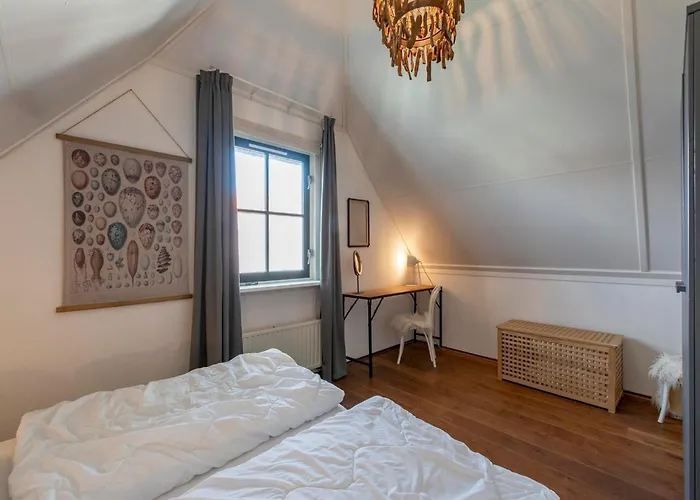 De Buitenplaats 134 With Enclosed Garden Nyaraló *