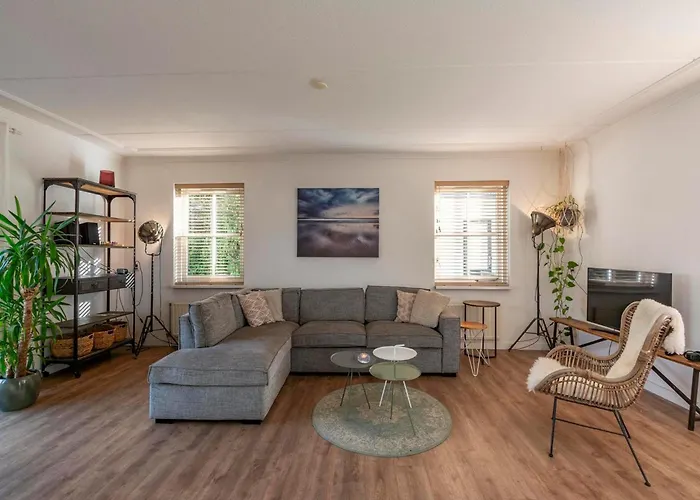 De Buitenplaats 134 With Enclosed Garden Nyaraló Callantsoog